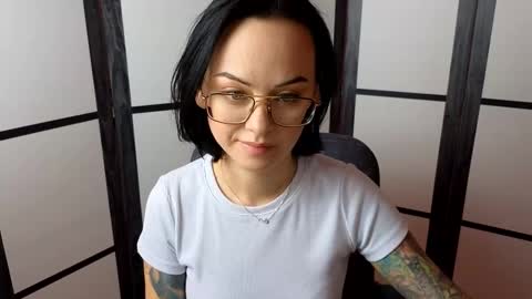 Mira online show from 02.10.25