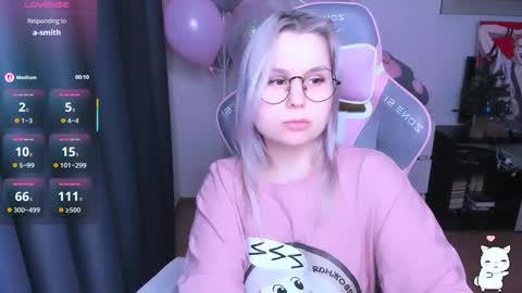 Snapshot of miray_kuriyama chatting on 02.04.26 Kira online show from 02.04.26