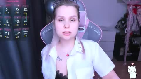 Snapshot of miray_kuriyama chatting on 02.08.26 Kira online show from 02.08.26