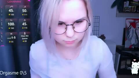 Kira online show from 04.15.26