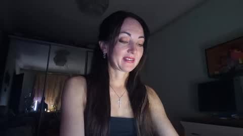 Snapshot of mirelisse chatting on 06.13.26 Christina online show from 06.13.26