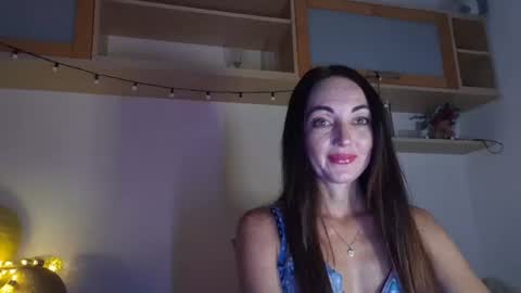 Snapshot of mirelisse chatting on 07.08.26 Christina online show from 07.08.26