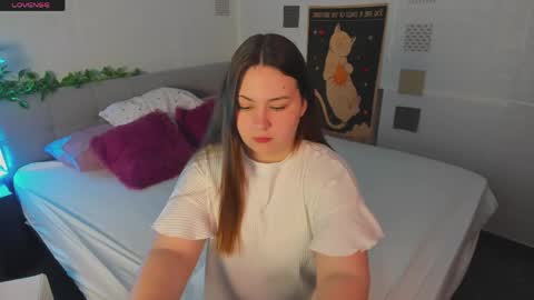 Mireya online show from 05.19.26