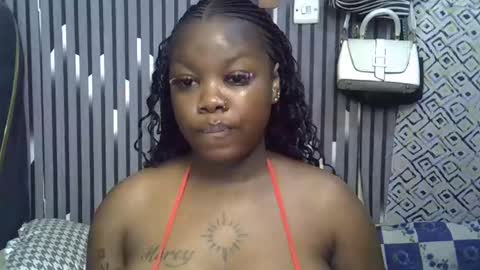 mirror_254 online show from 10.14.25