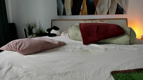 Eva online show from 09.12.25