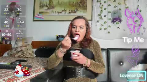 Snapshot of mishell_bons4 chatting on 05.15.26 Mishell Bons online show from 05.15.26