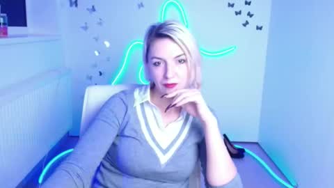 Mishelle online show from 12.04.25