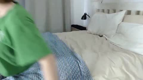 Elora online show from 03.03.25