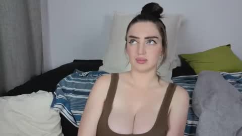 Elora online show from 02.24.26