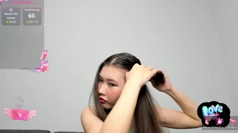 Snapshot of misowa chatting on 05.09.26 Miso online show from 05.09.26