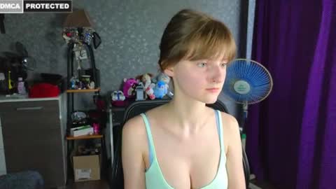 Snapshot of miss___alisa chatting on 08.06.26 Alisa NONNUDE online show from 08.06.26