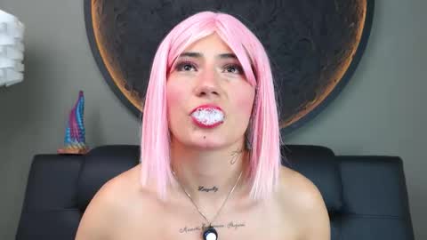 Charlotte online show from 10.28.25