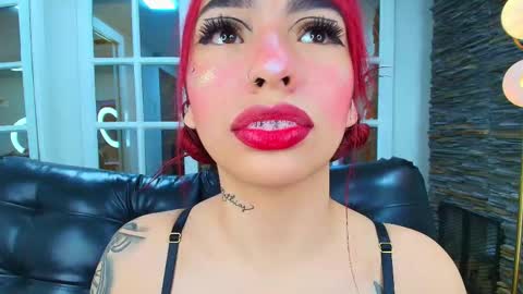 Snapshot of miss__abigail chatting on 11.14.25 Abigail online show from 11.14.25