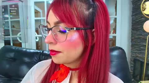 Snapshot of miss__abigail chatting on 11.25.25 Abigail online show from 11.25.25