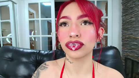 Snapshot of miss__abigail chatting on 12.03.25 Abigail online show from 12.03.25