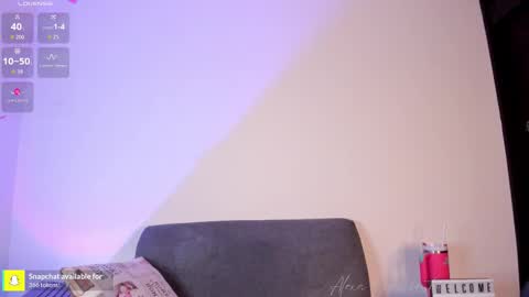 Alexa Sarmiento online show from 11.25.25