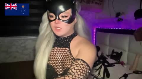 Snapshot of miss_antonette_xxx chatting on 05.19.26 Call me Miss Antonette online show from 05.19.26