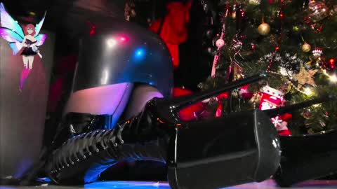 missAsmodeus online show from 12.28.24