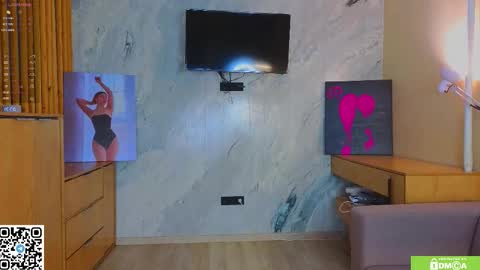 Sandy online show from 01.10.26