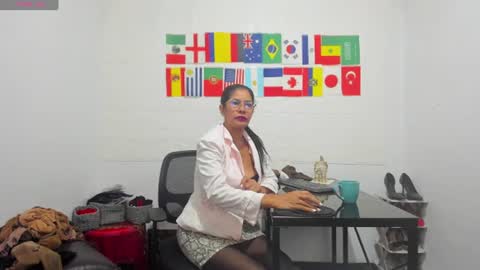 Clare PocaHose online show from 06.16.26