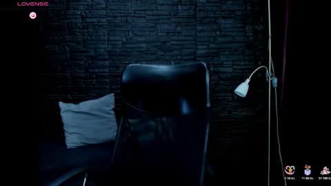 miss_dior1 online show from 02.23.26