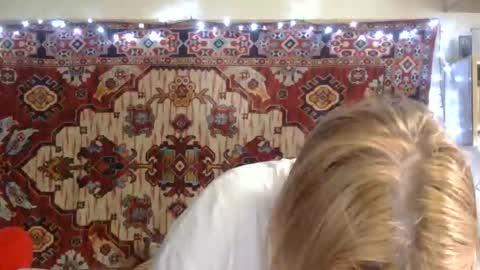 Elis online show from 06.10.26
