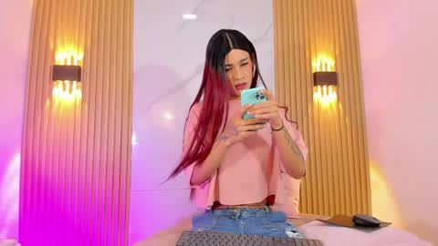 Snapshot of miss_emilystar chatting on 04.14.26 miss_emilystar online show from 04.14.26