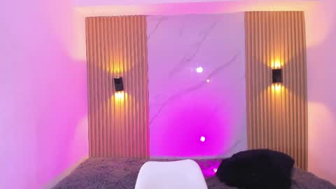 Snapshot of miss_emilystar chatting on 04.19.26 miss_emilystar online show from 04.19.26