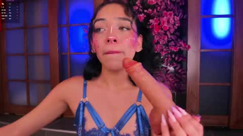 Snapshot of miss_evolet chatting on 04.29.26 Evoleth online show from 04.29.26