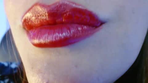 Miss Evoleth online show from 11.03.25