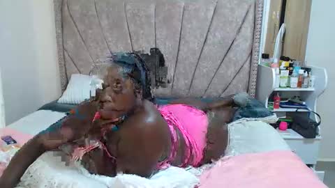 miss_godess online show from 04.01.26