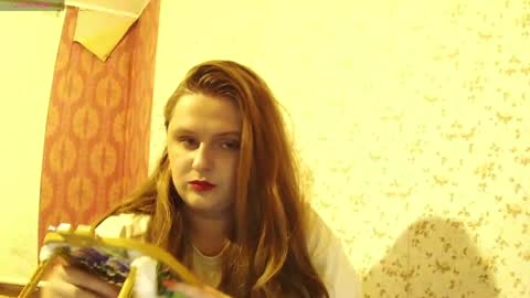 Snapshot of miss_iriss chatting on 05.06.26 Miss Iriss online show from 05.06.26