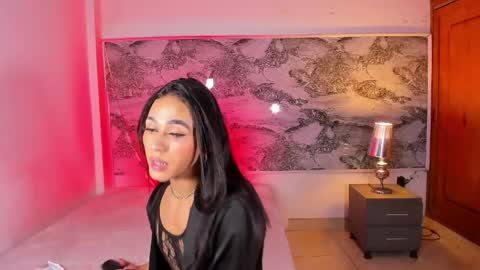 miss_khalifadoll online show from 05.11.26