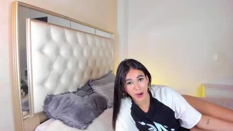 miss_khalifadoll online show from 06.24.26