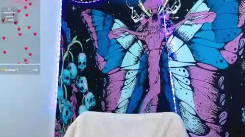 Snapshot of miss_kumikahri chatting on 07.18.26 Ahri James online show from 07.18.26