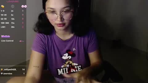 Snapshot of miss_ly_ chatting on 09.08.25 ly independent model online show from 09.08.25