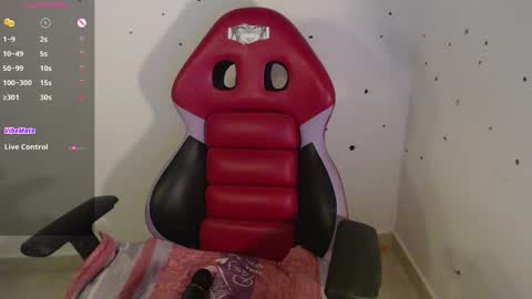 ly independent model online show from 03.04.26