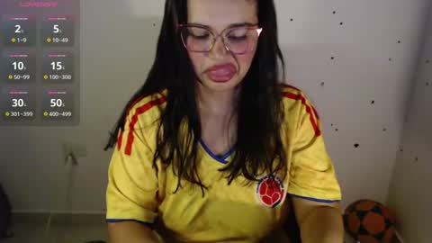 Snapshot of miss_ly_ chatting on 06.17.26 ly independent model online show from 06.17.26