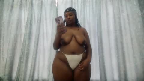 miss_m205 online show from 12.29.24