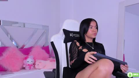   online show from 12.03.24