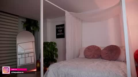 Alejandra online show from 06.18.26