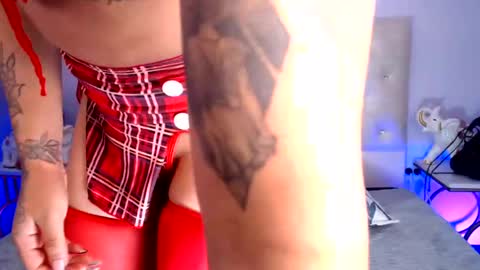 miss_melanie_ online show from 07.15.26