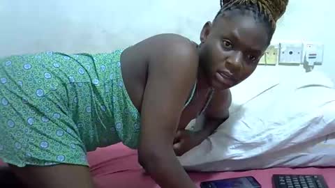 Snapshot of miss_monroee chatting on 02.15.26 monroe online show from 02.15.26