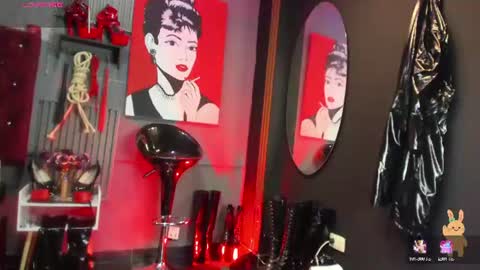 Miss Nicole online show from 06.22.26