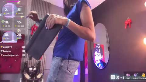 Miss Nicole online show from 07.28.26