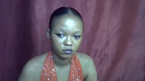 Snapshot of miss_rihanna2 chatting on 10.02.25 miss_rihanna2 online show from 10.02.25