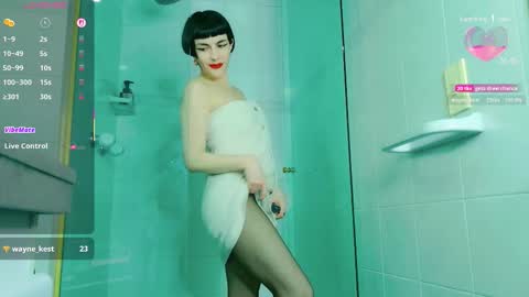 Snapshot of miss_satori_rose chatting on 11.13.25 Satori Rose online show from 11.13.25