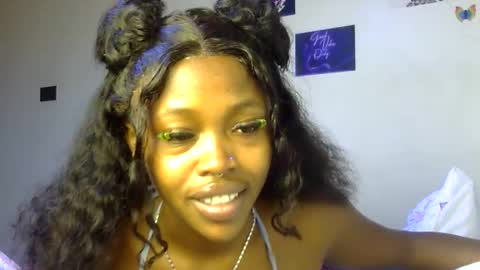 miss_sexyyy online show from 10.13.25