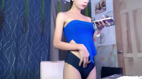 IM SUGAR online show from 04.21.26
