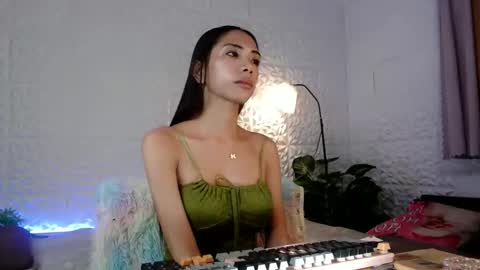 IM SUGAR online show from 05.19.26